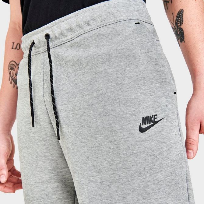 Nike sportswear deals tech fleece shorts