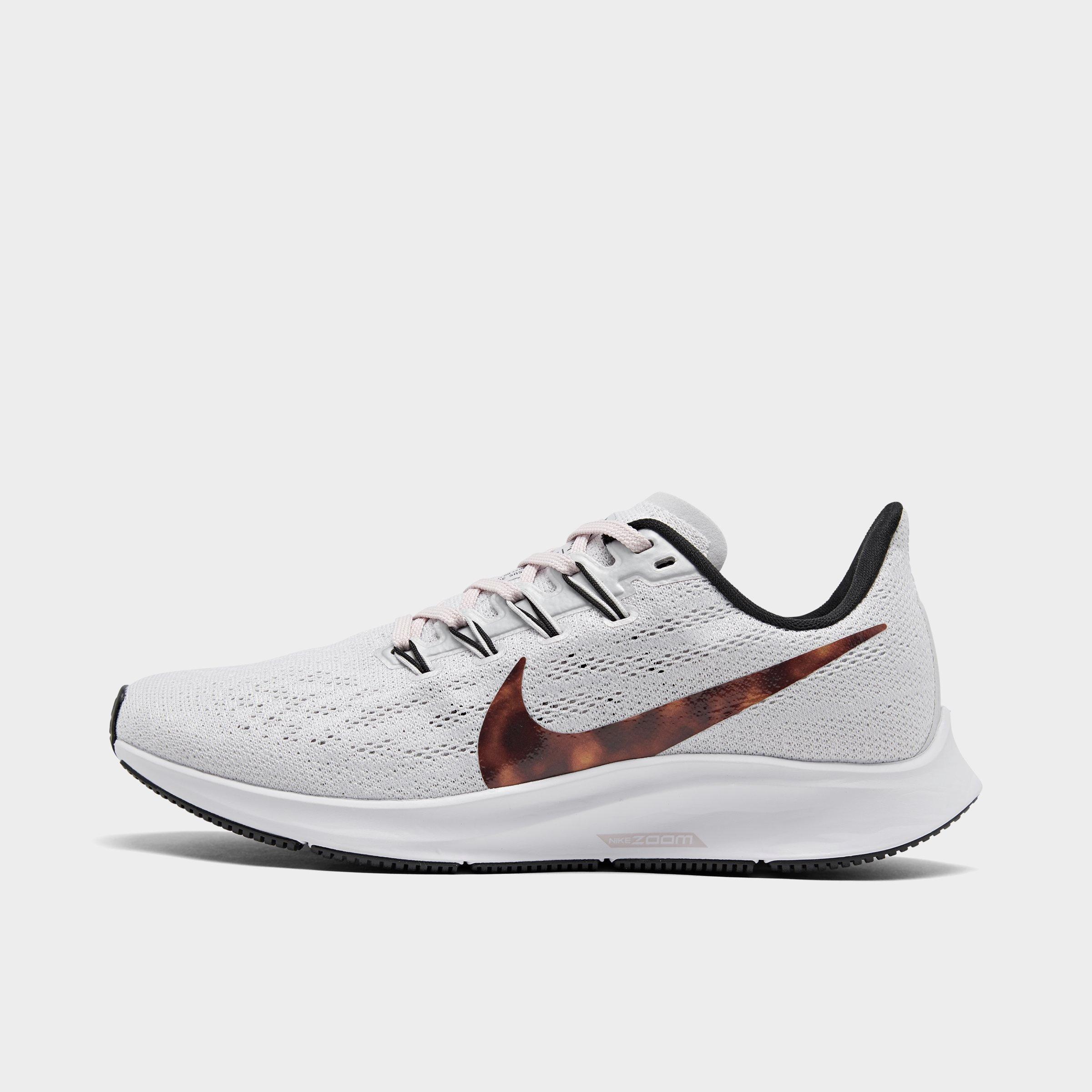 nike zoom sneakers