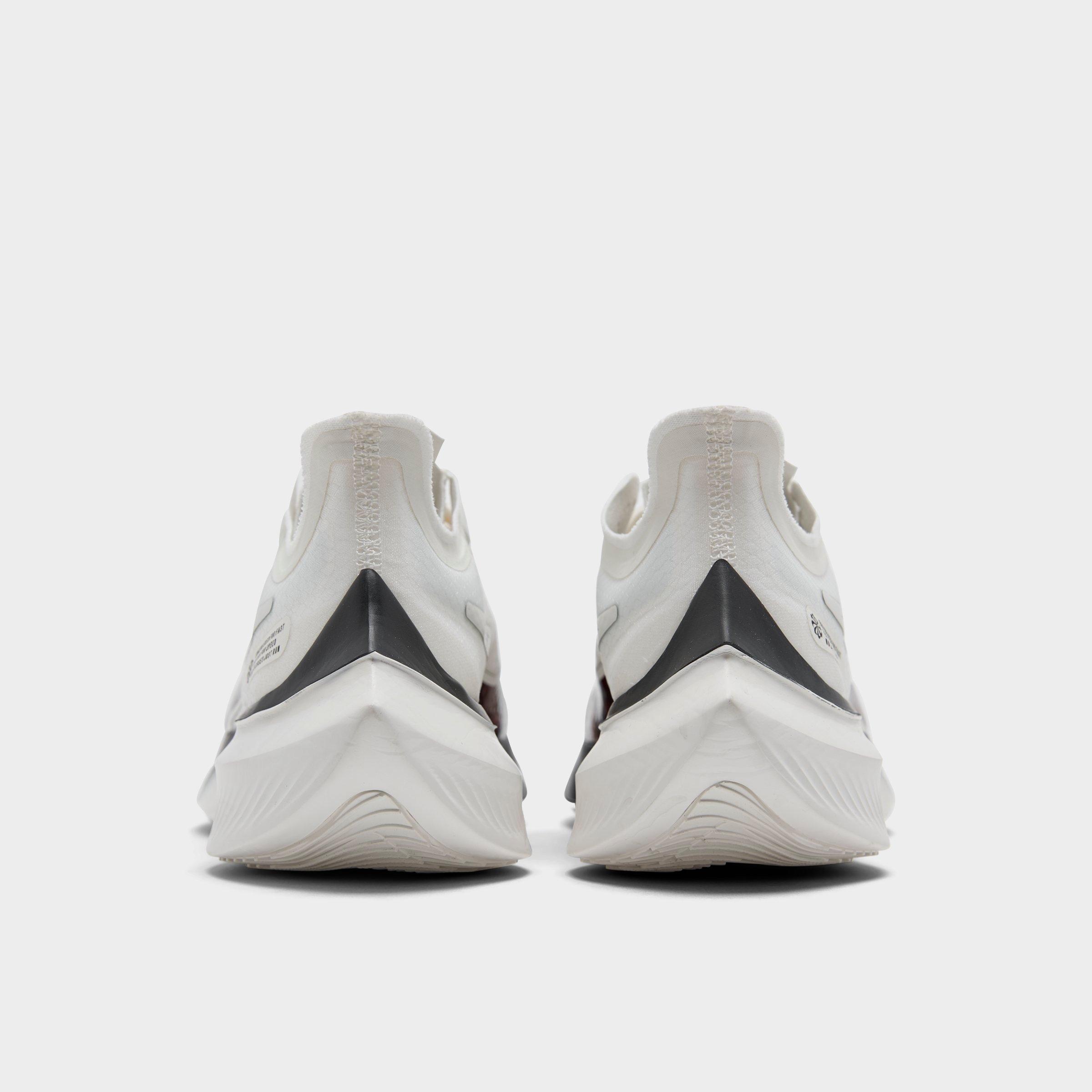 nike zoom gravity finish line