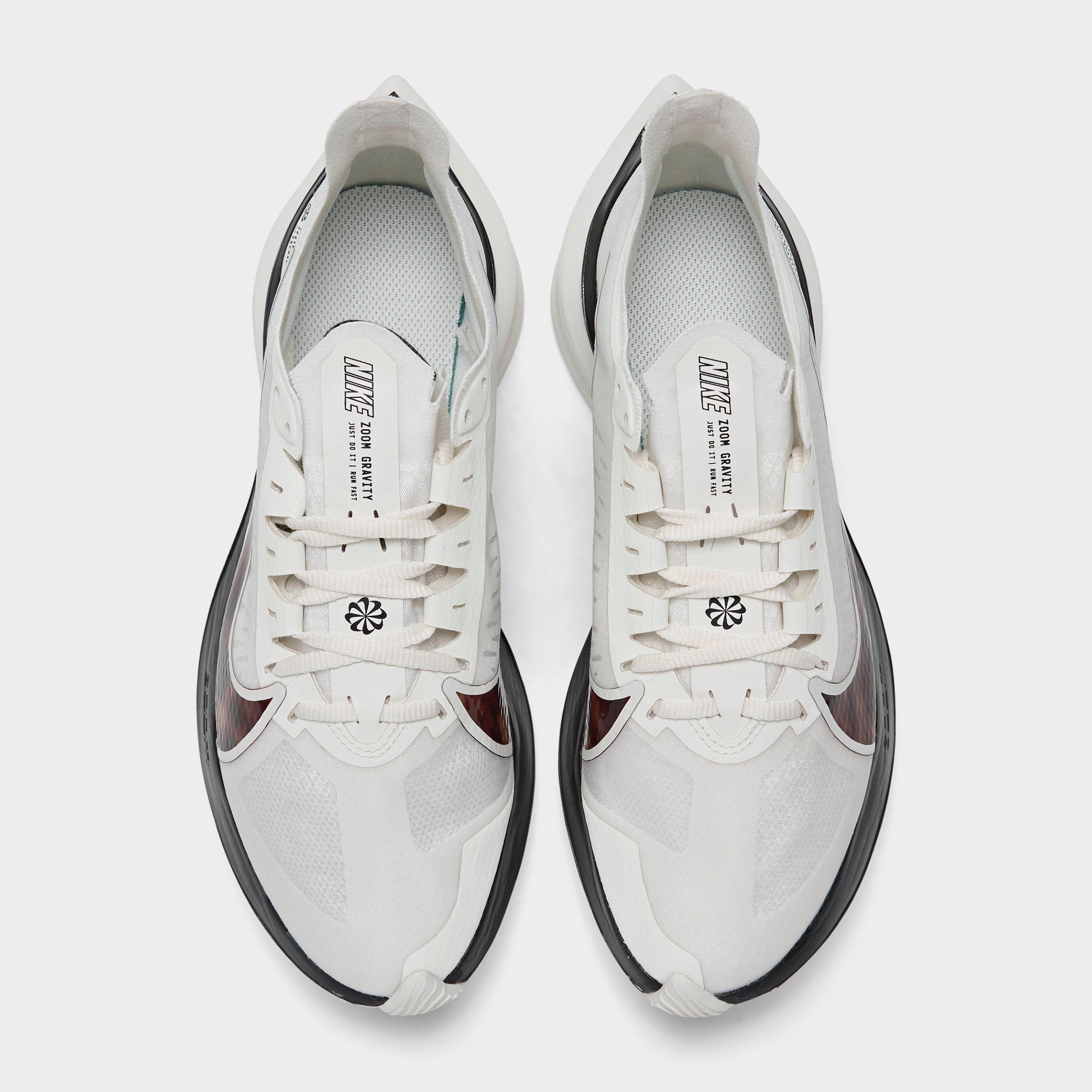 zoom gravity sneakers