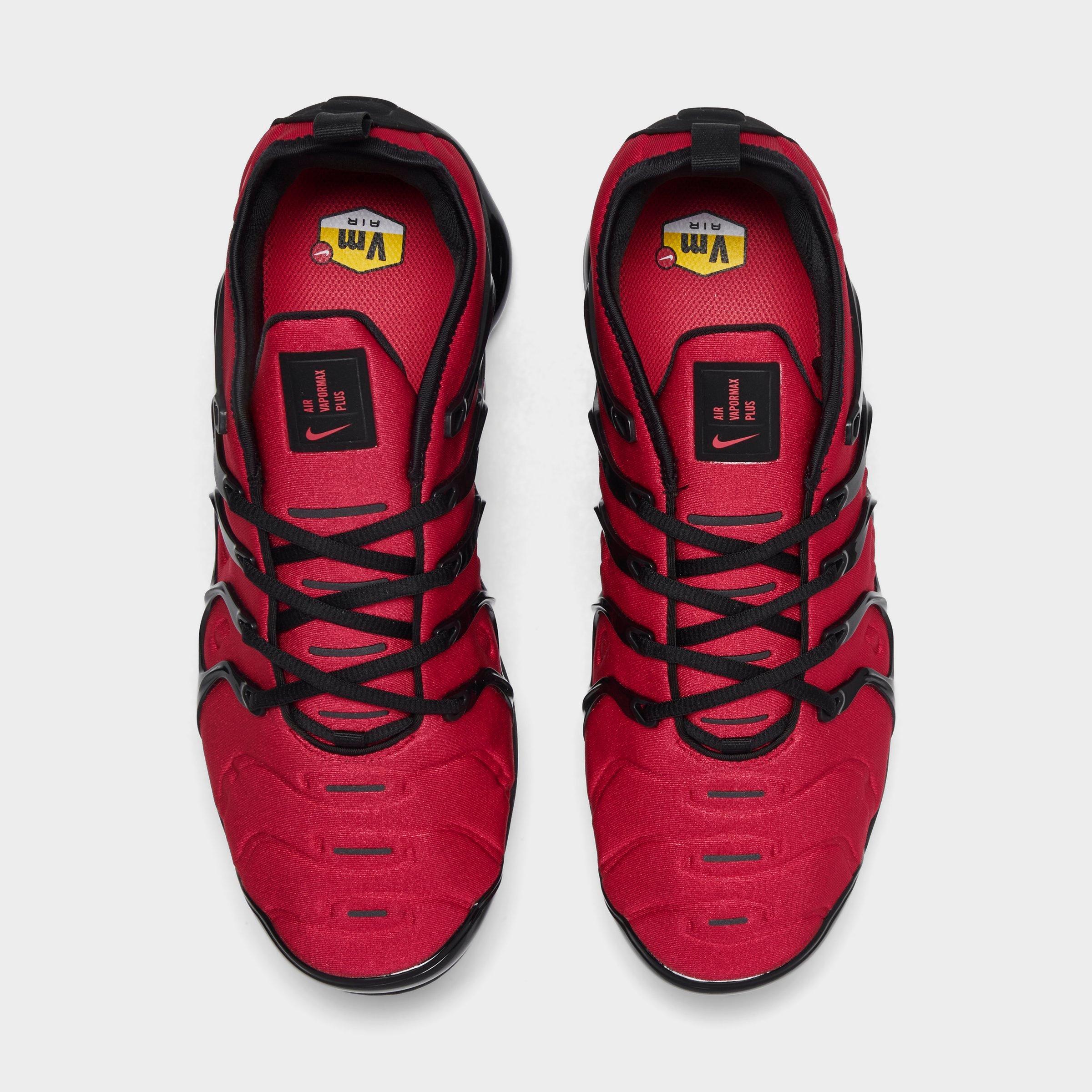 nike vm red