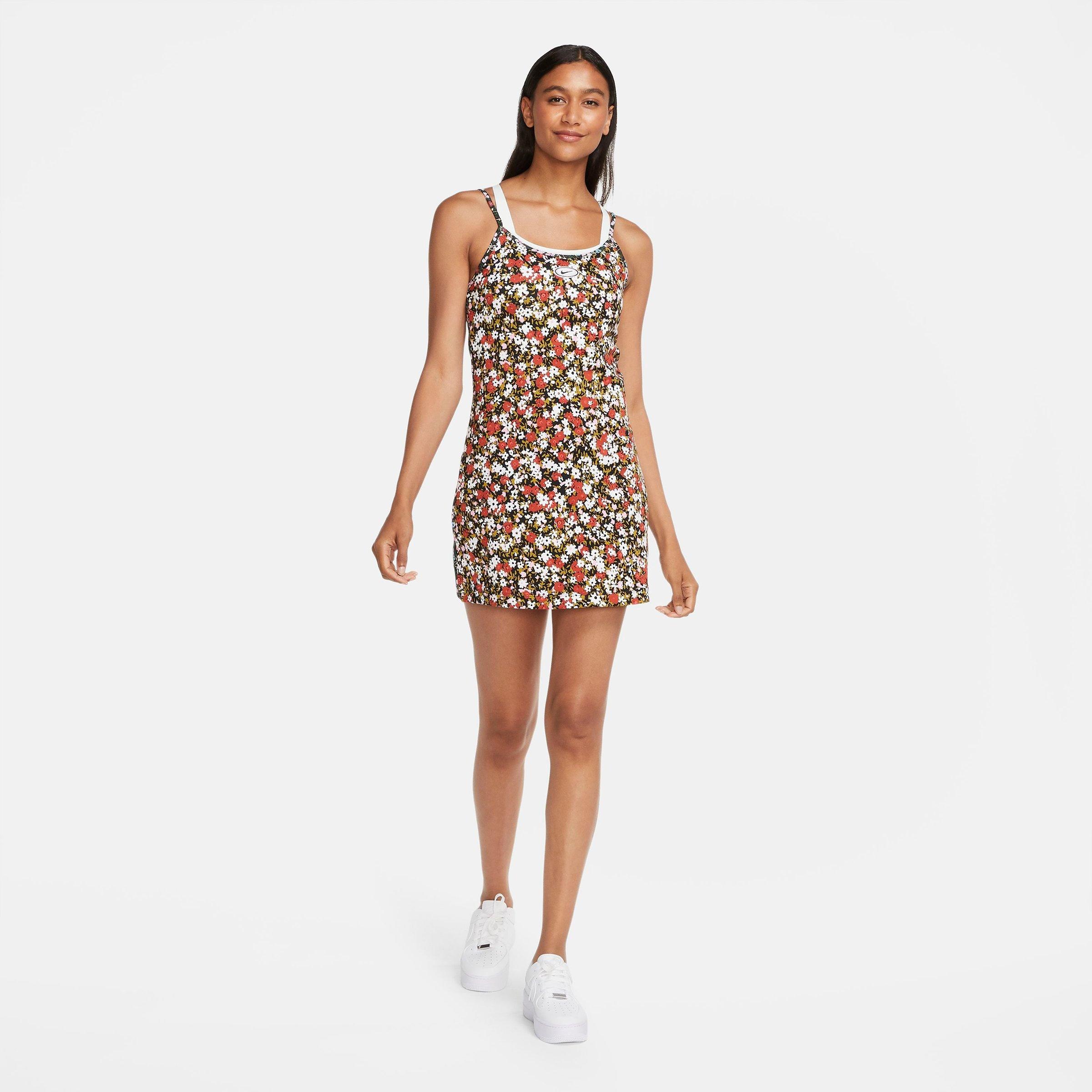nike femme dress