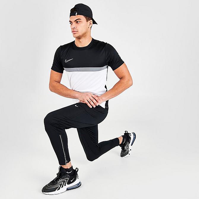 Front view of Men's Nike Phenom Elite Knit Running Pants in Black/Black/Reflective Silver Click to zoom