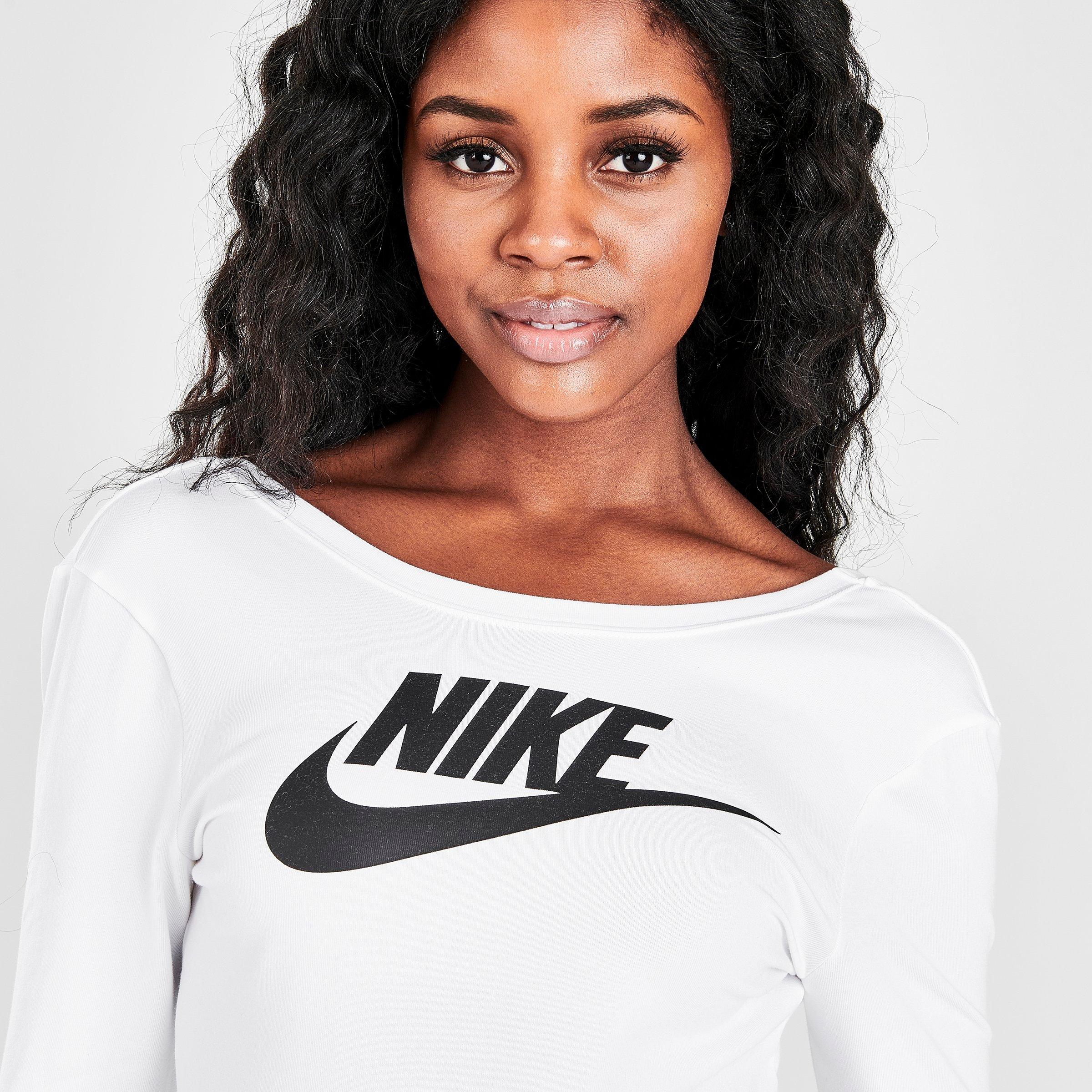women's nike sportswear essential long sleeve crew