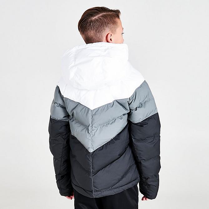 Back Right view of Kids' Nike Sportswear Chevron Colorblock Puffer Jacket in White/Smoke Grey/Black Click to zoom