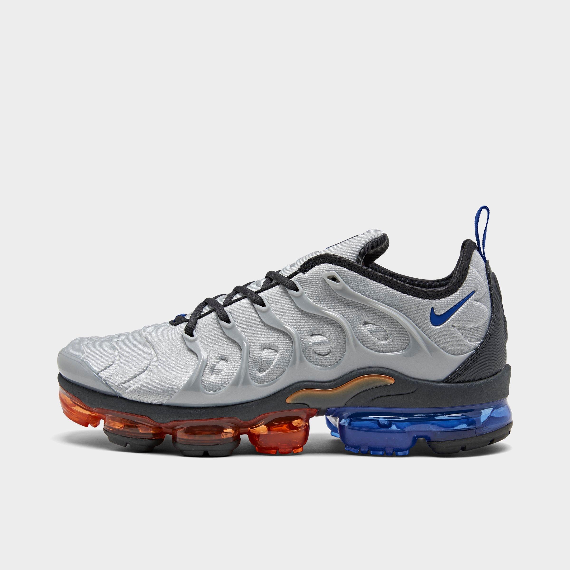 vapormax on sale at finish line