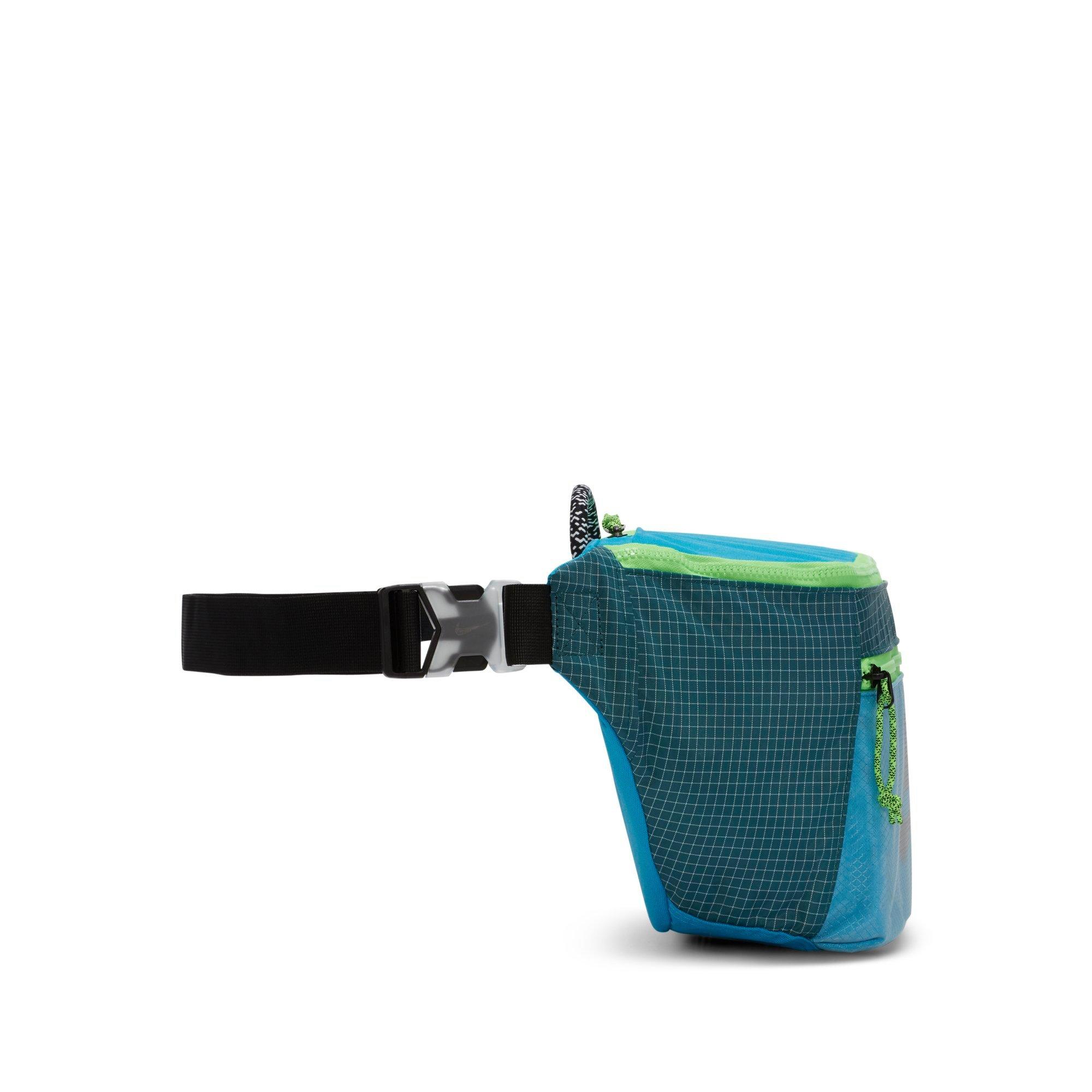 green nike fanny pack