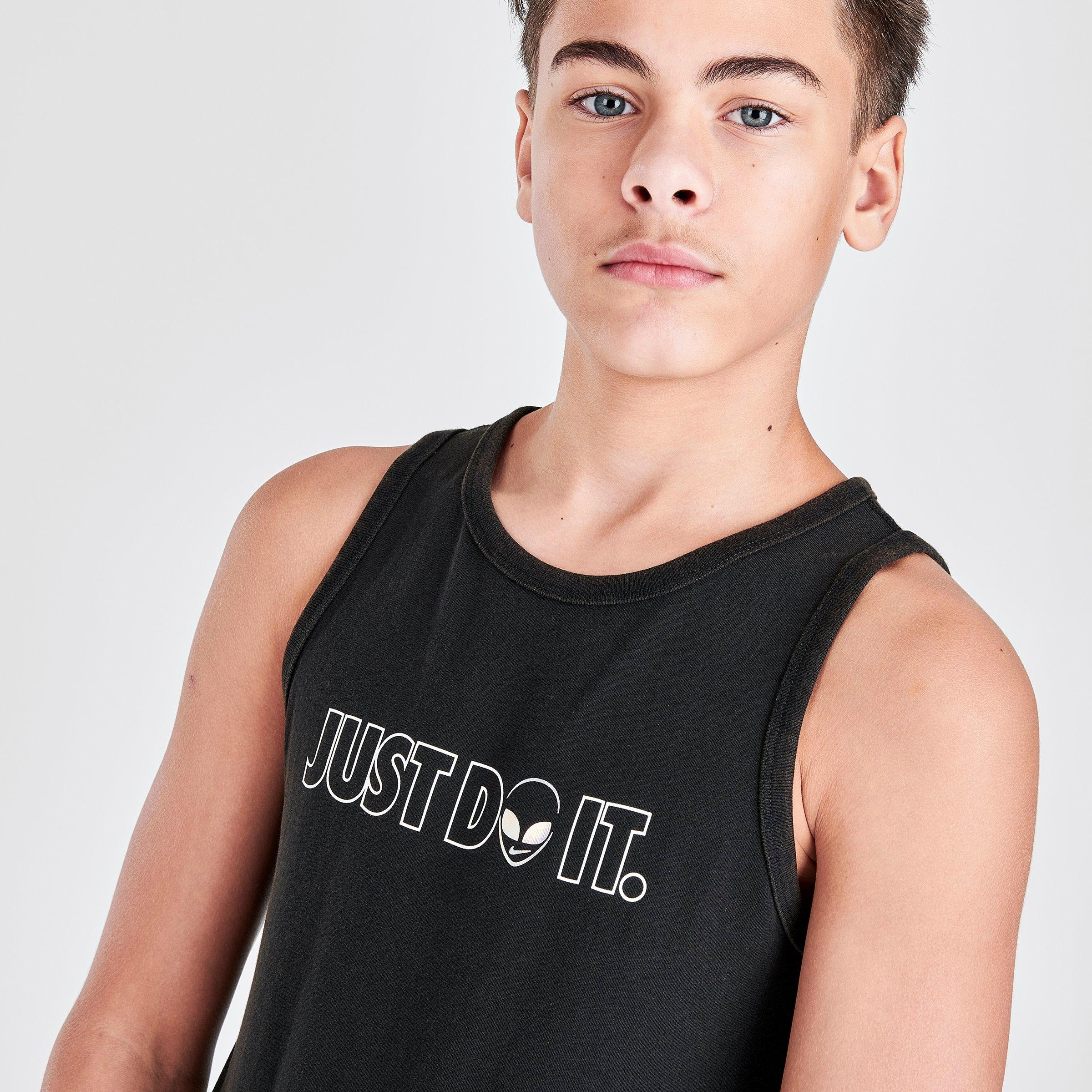 boys nike vest top