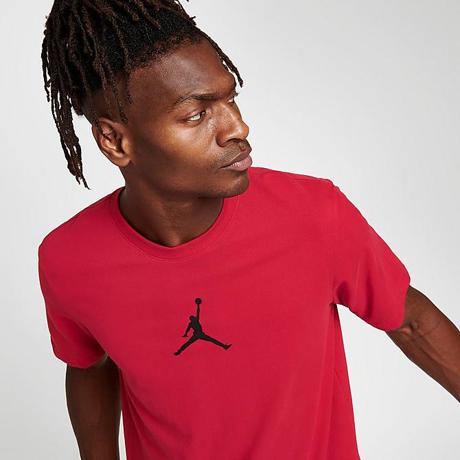 On Model 5 view of Men's Jordan Jumpman Short-Sleeve Crew T-Shirt in Gym Red/Black Click to zoom