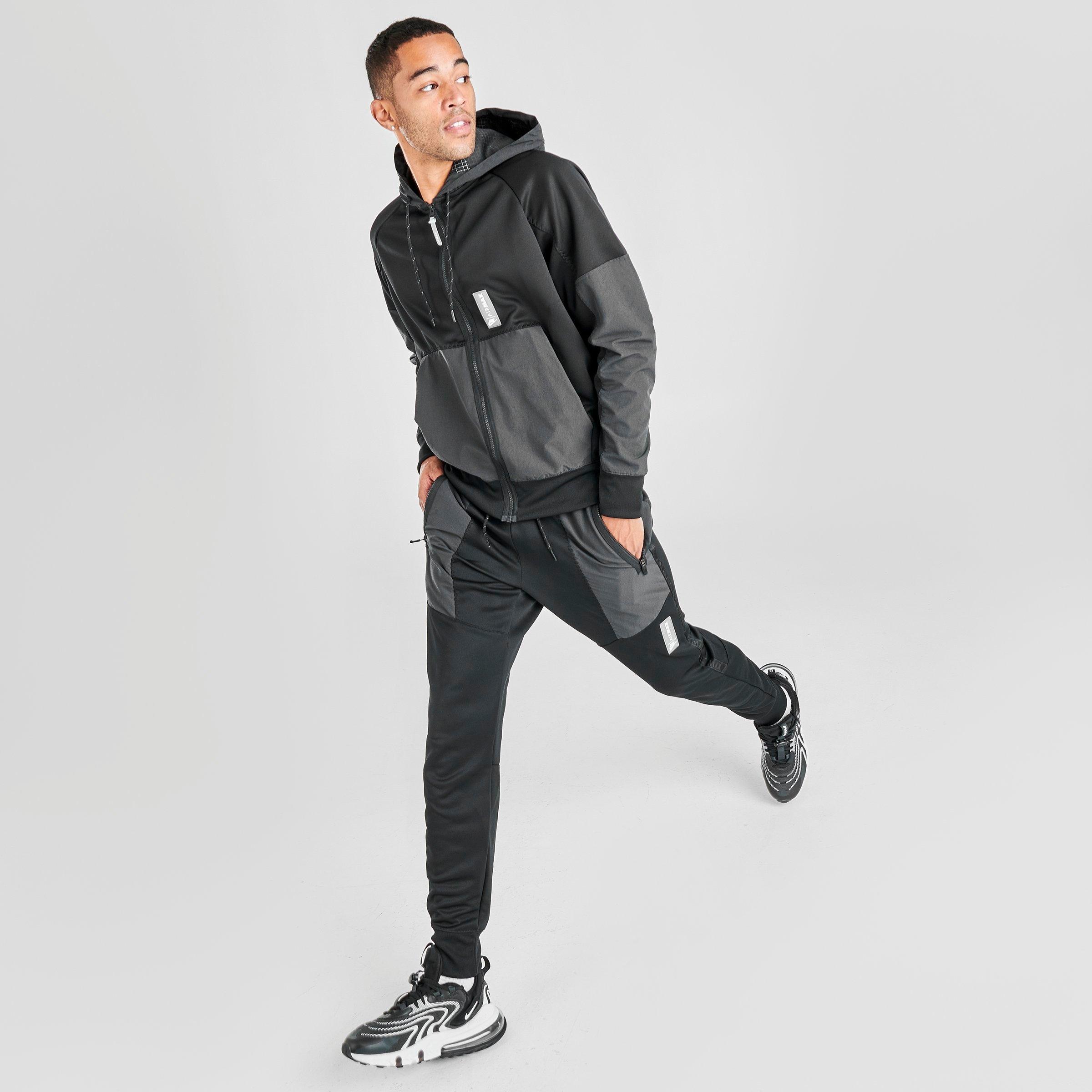 nike asuna slide on feet