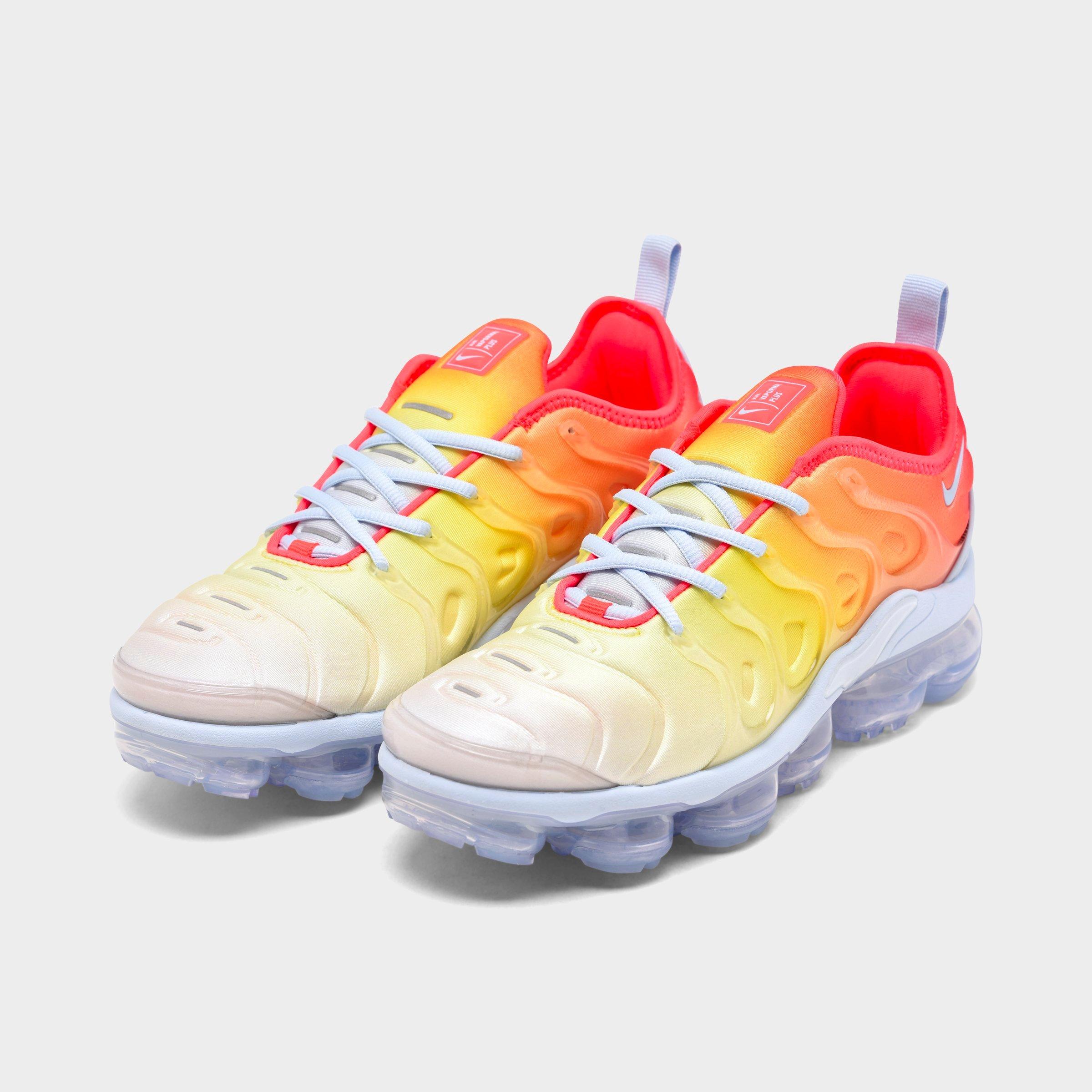 vapormax plus opti yellow