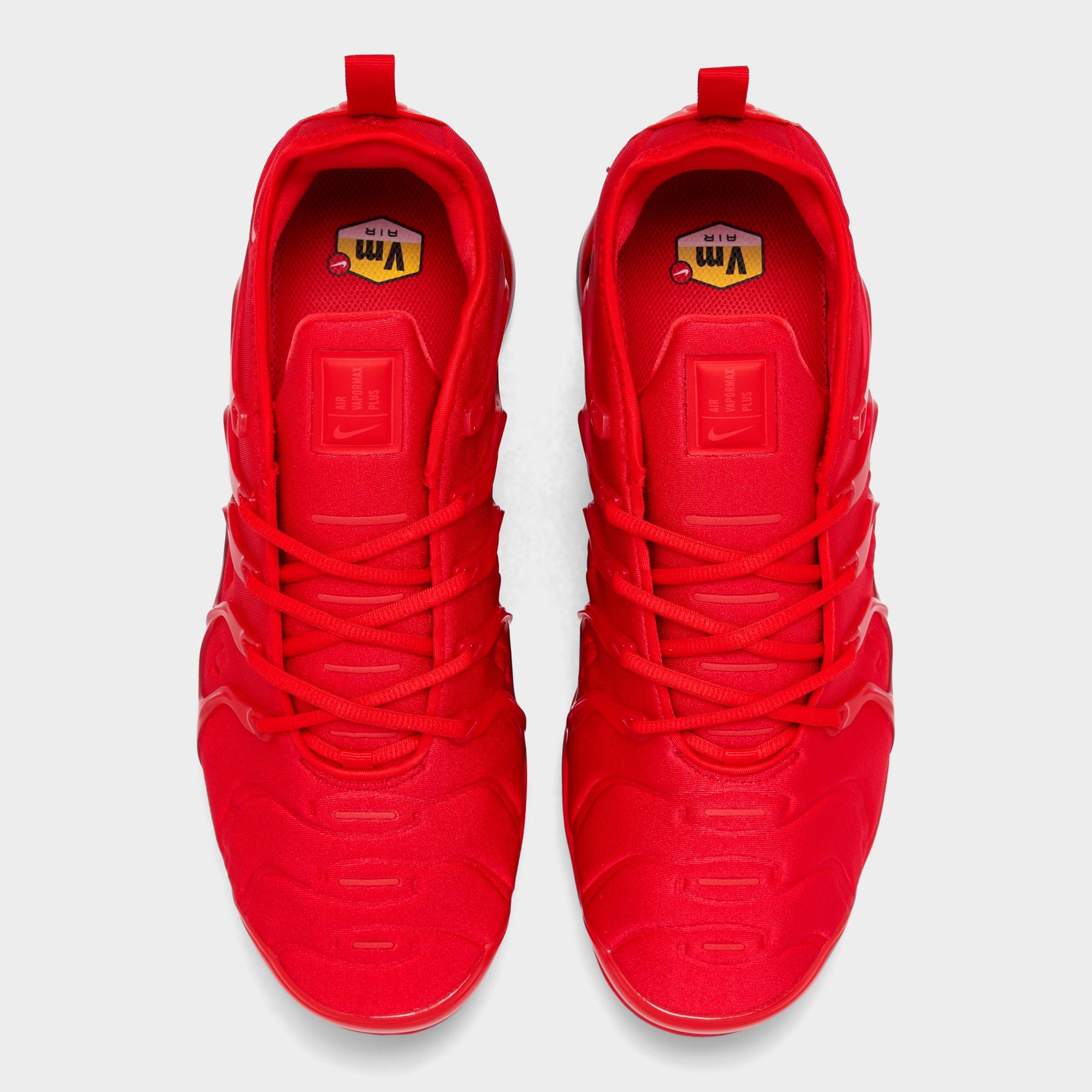 red vapormax plus size 7.5