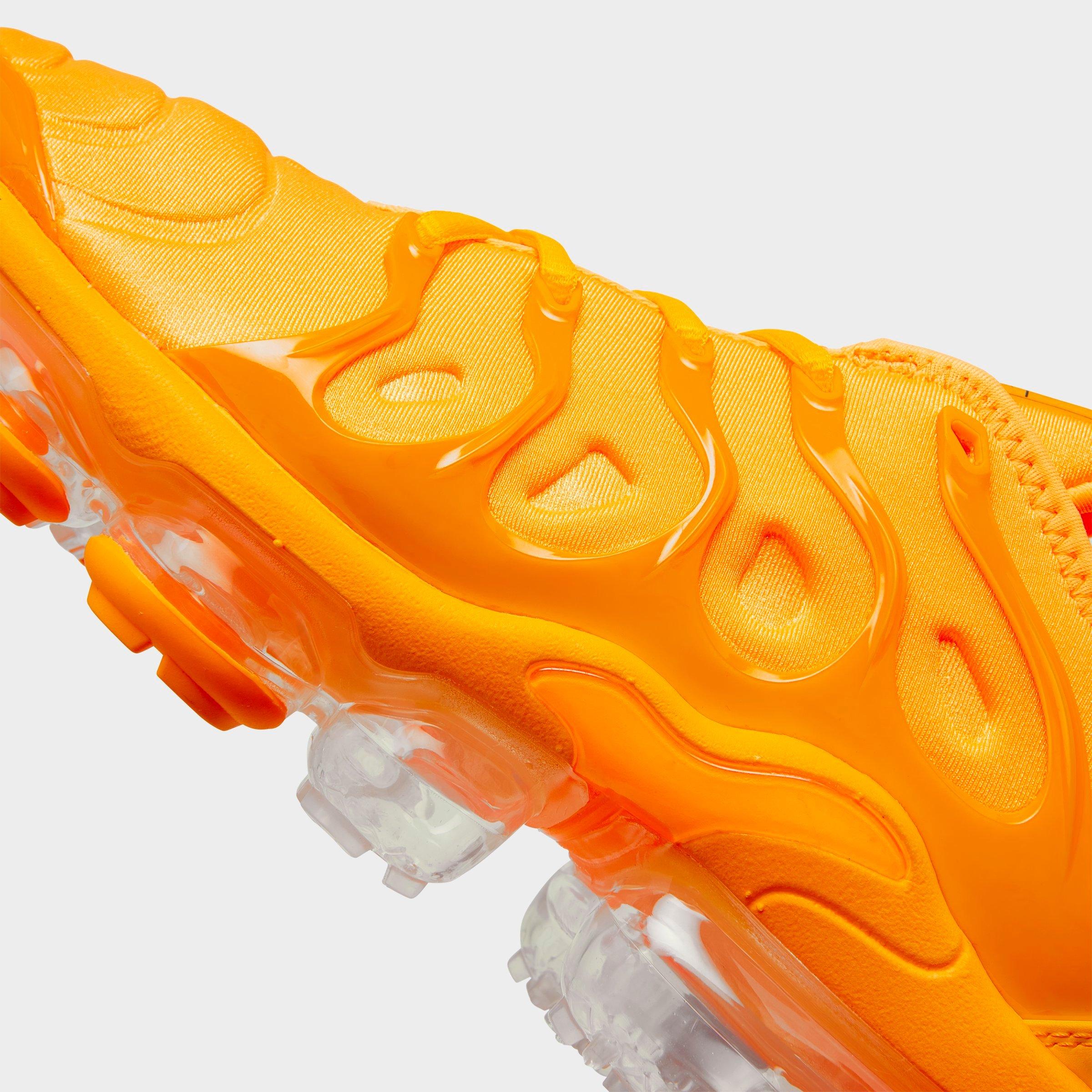 vapormax plus orange