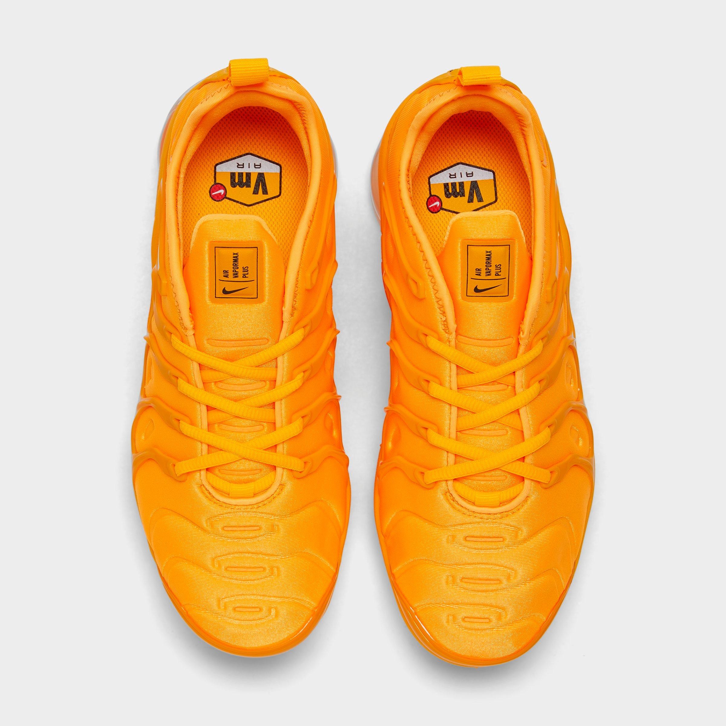 nike air vapormax plus orange