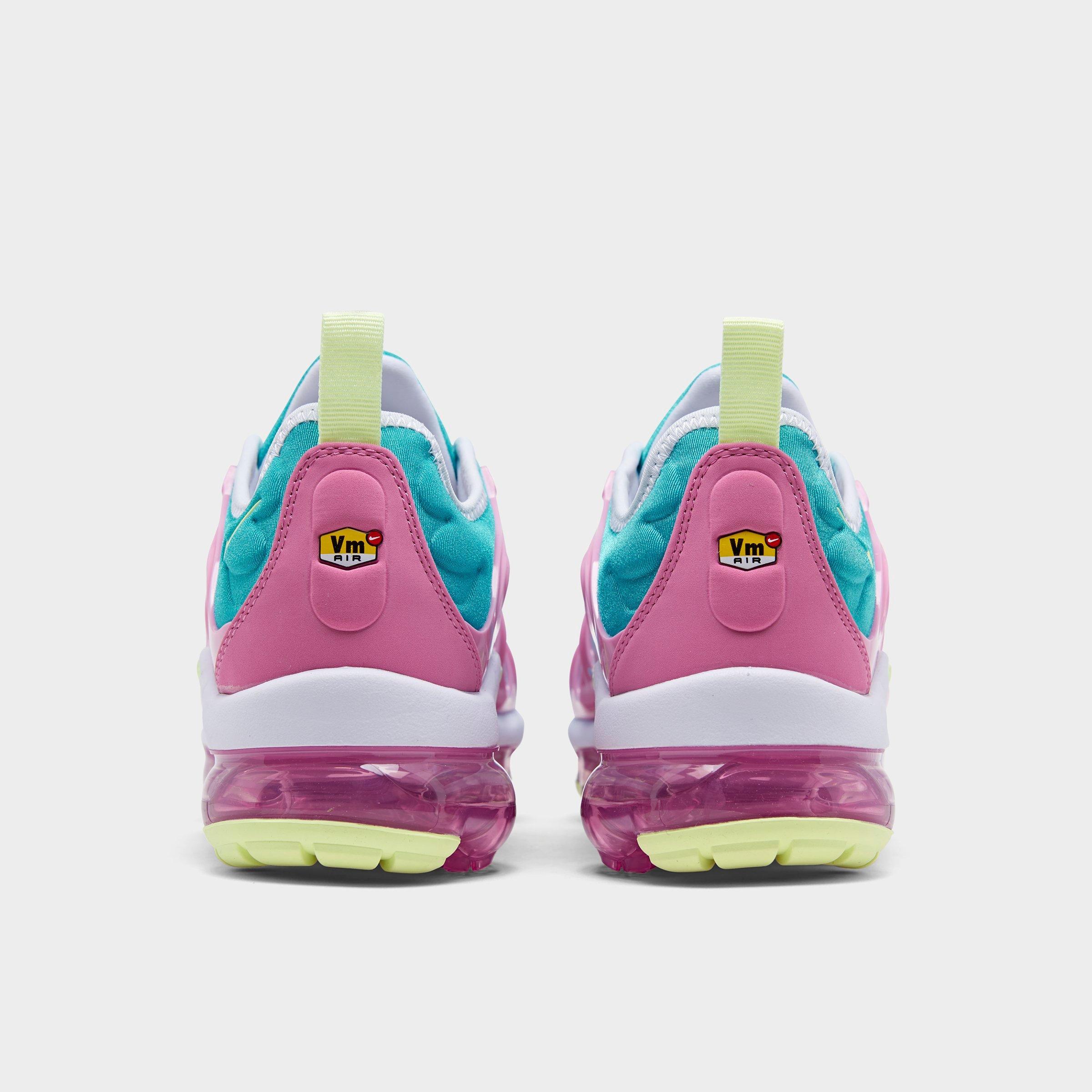 nike air vapormax plus purple and blue