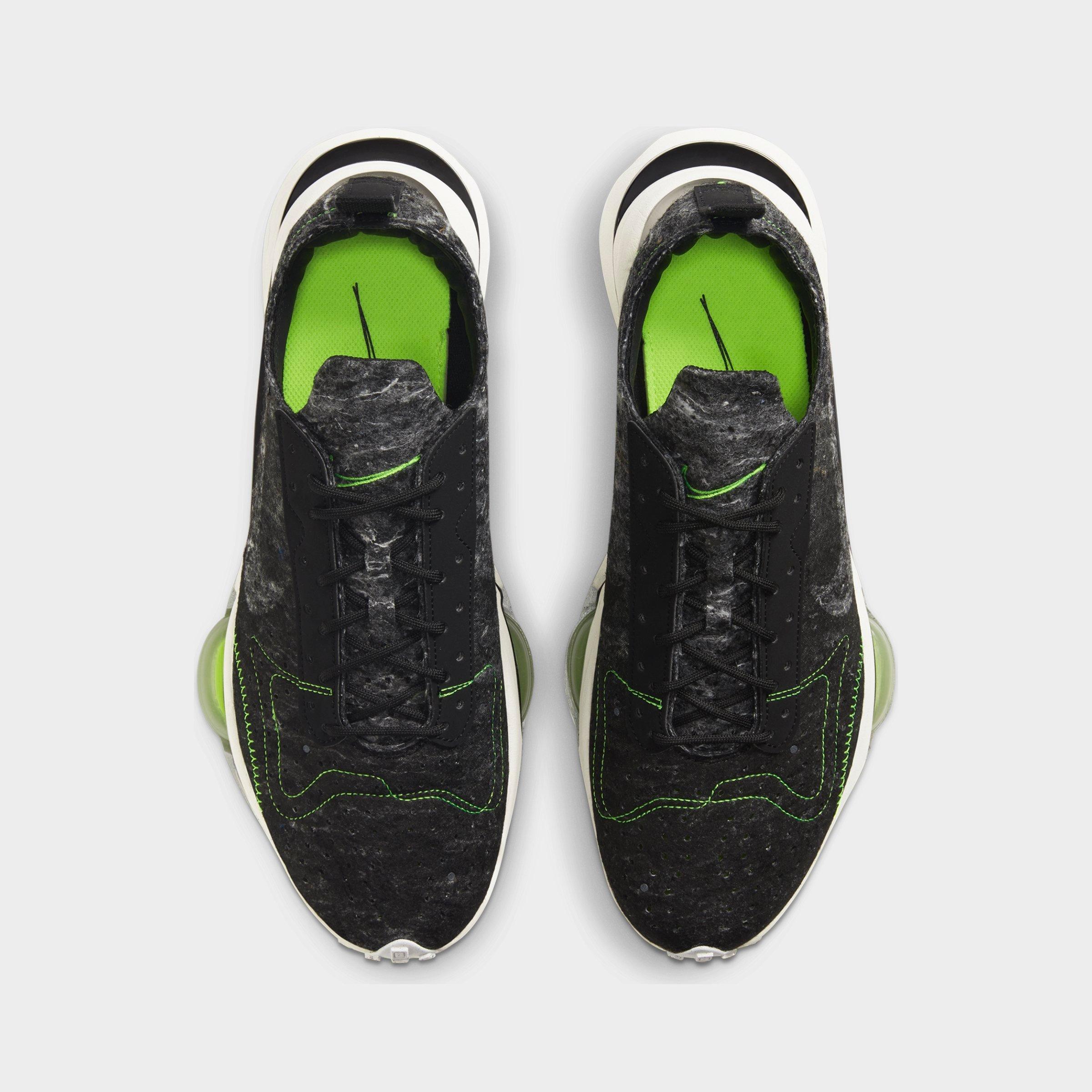 black nike zoom shoes