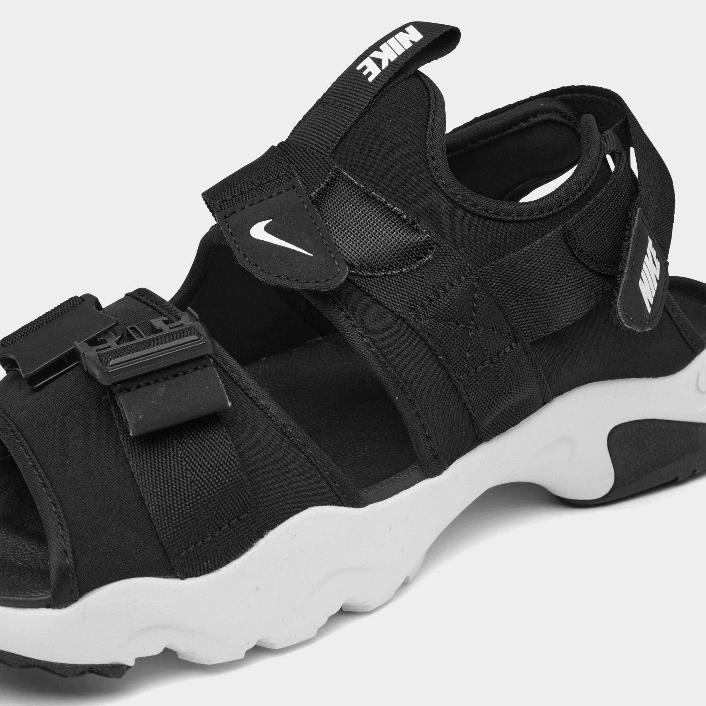 nike strap sandals