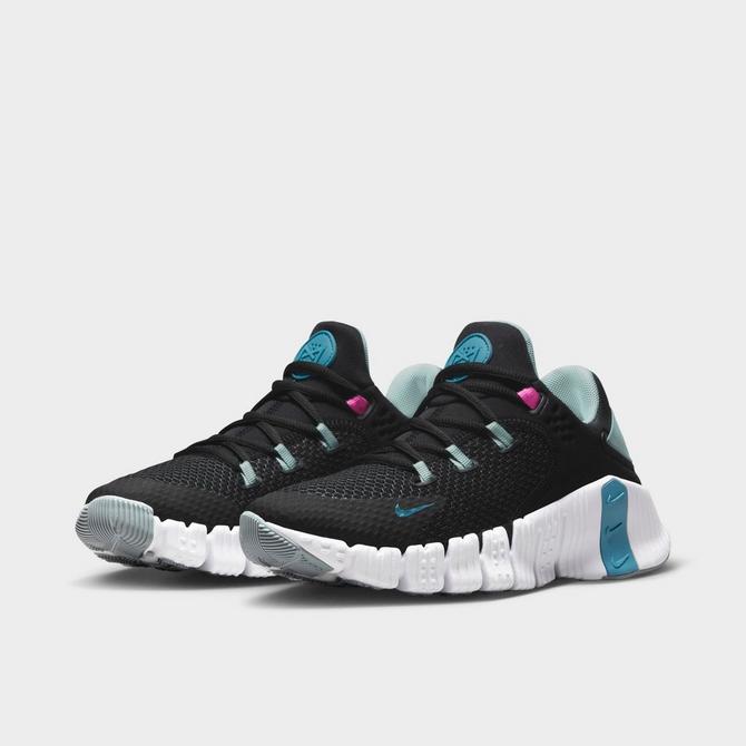 Nike metcon 4 women's black and white best sale