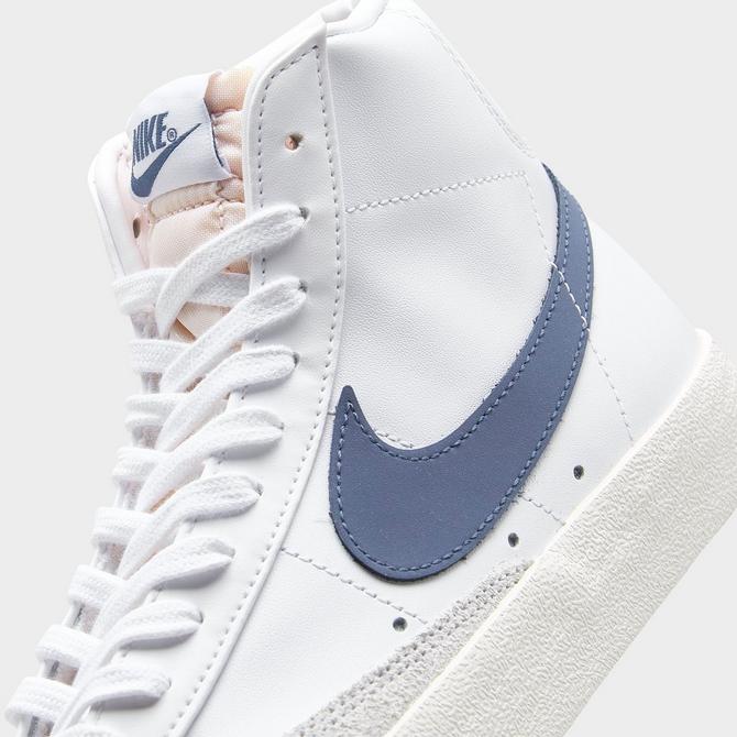 Nike Blazer Mid '77 Women's Shoes.