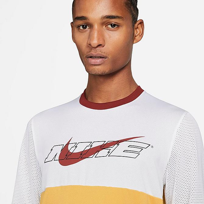 Back Right view of Men's Nike Sport Clash Long-Sleeve T-Shirt in Solar Flare/White/Dark Cayenne Click to zoom