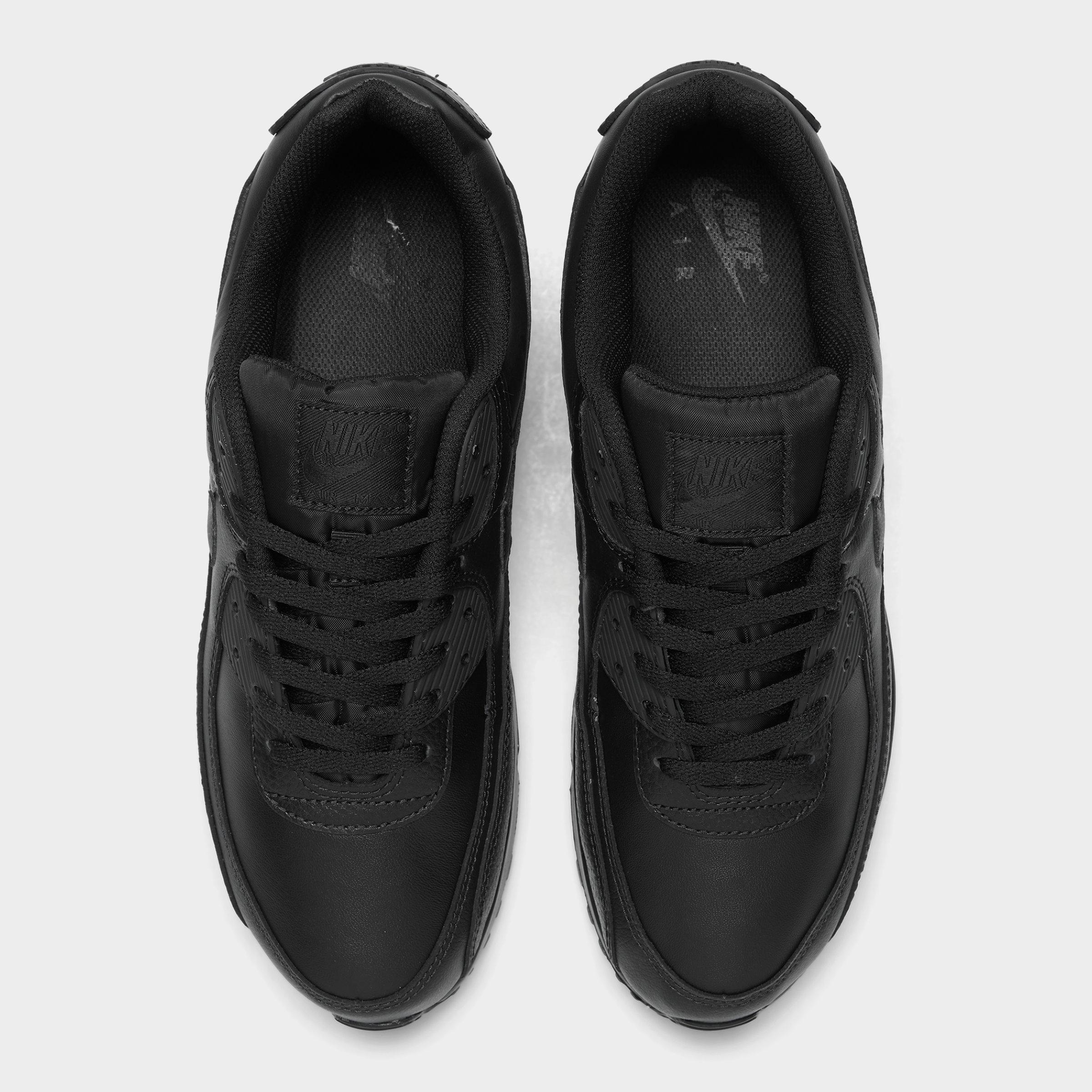 black nike leather sneakers