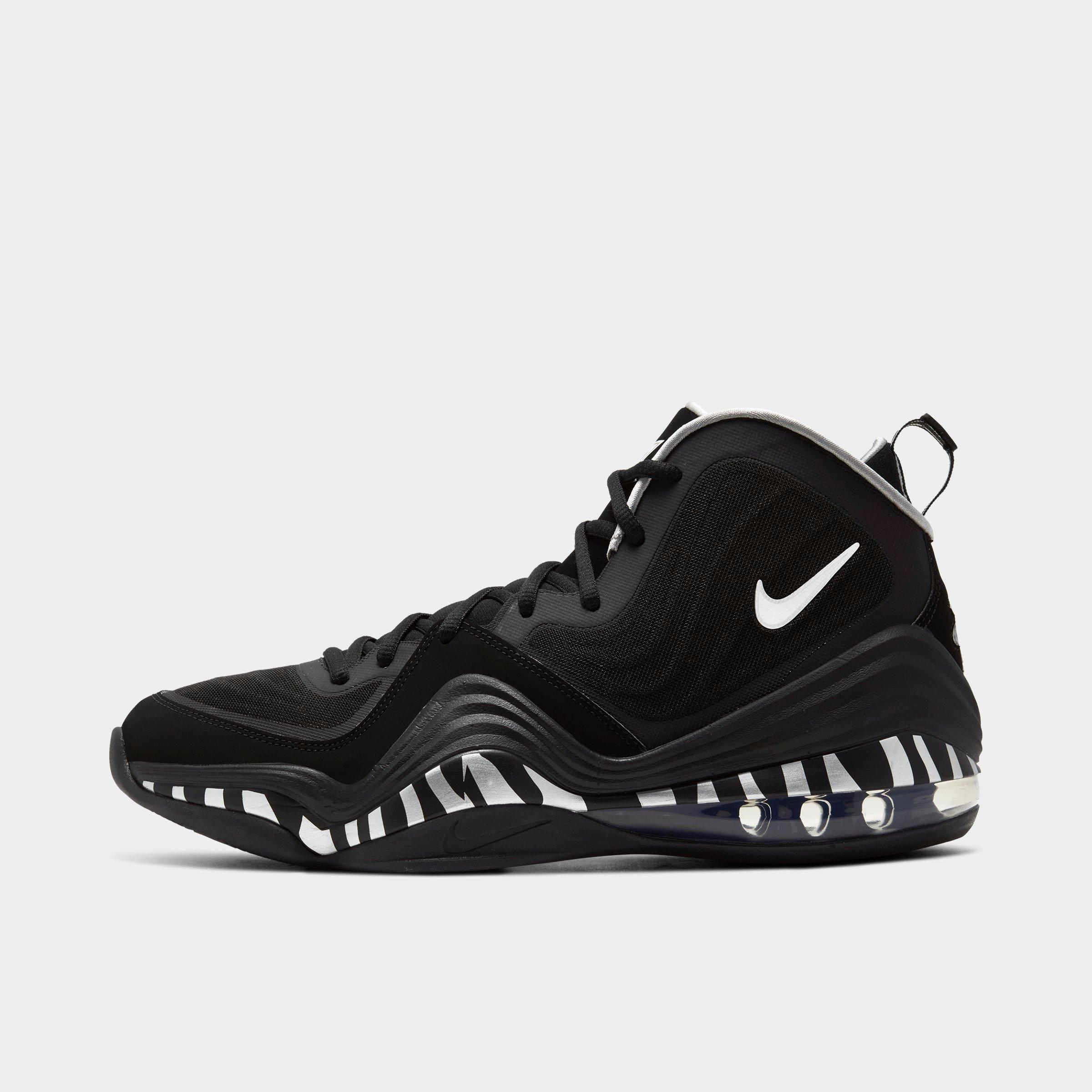 black and white nike basketball shoes