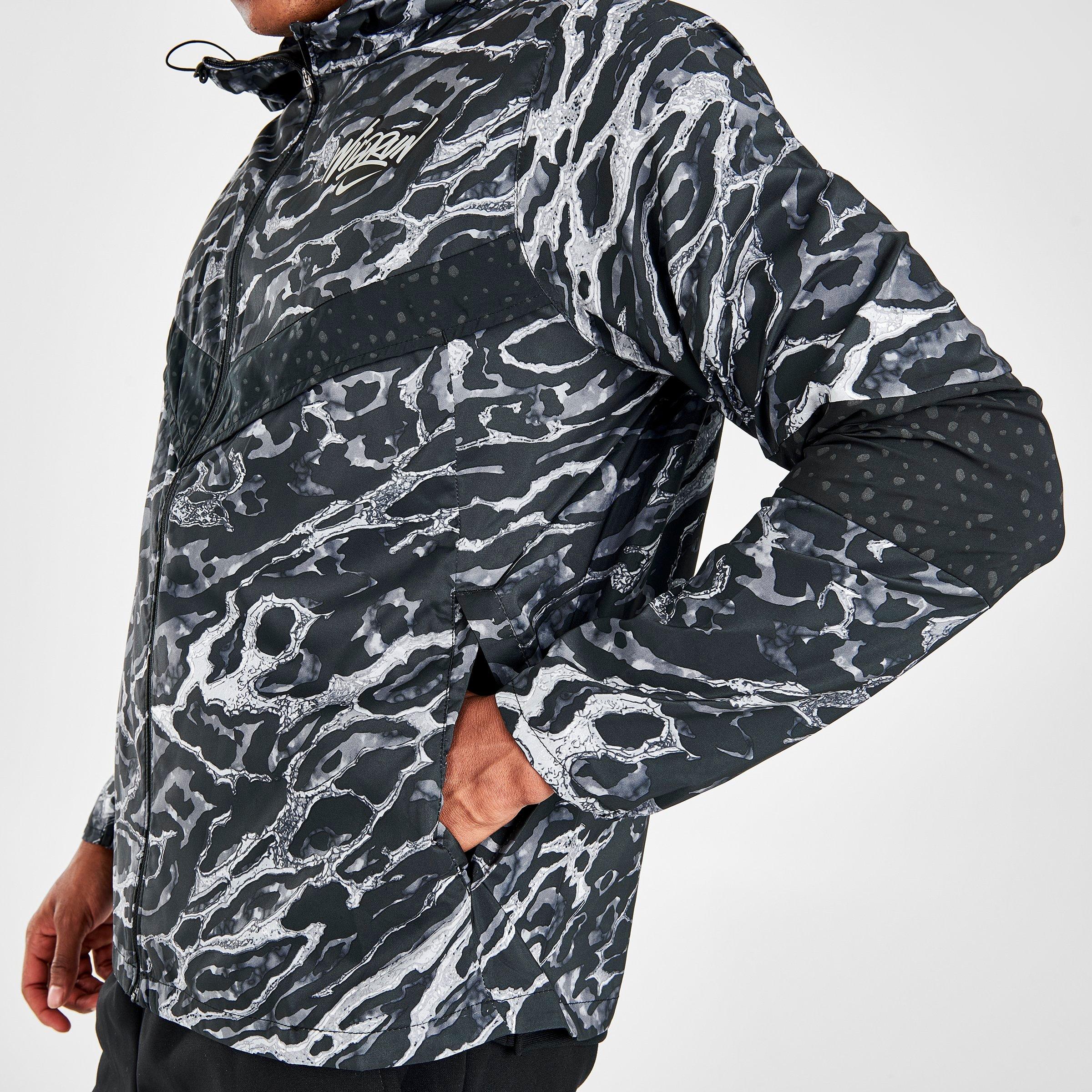 nike essential running jacket camo