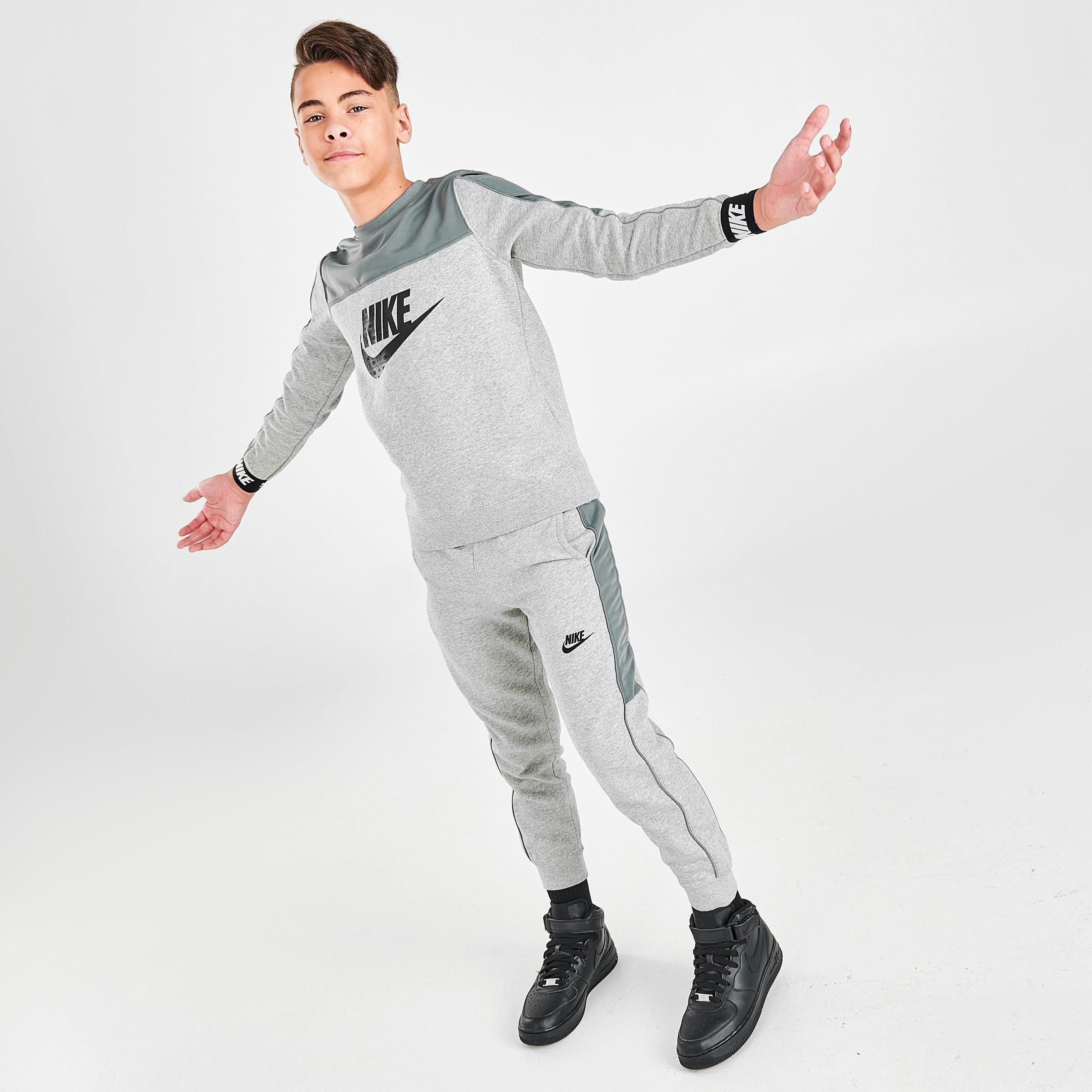 nike hybrid sweater