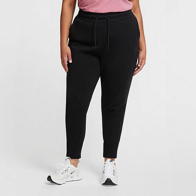 Front view of Women's Nike Sportswear Tech Fleece Jogger Pants (Plus Size) in Black/Black Click to zoom