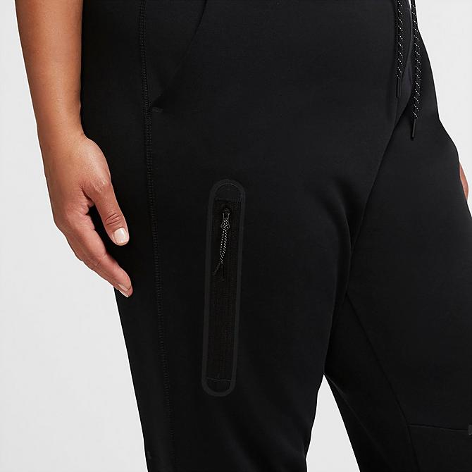 On Model 5 view of Women's Nike Sportswear Tech Fleece Jogger Pants (Plus Size) in Black/Black Click to zoom