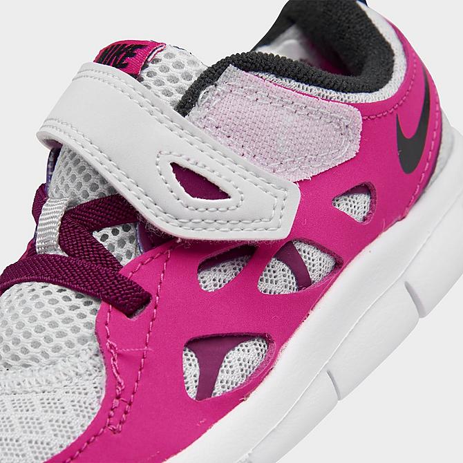 Front view of Girls' Toddler Nike Free Run 2 Hook-and-Loop Running Shoes in Pure Platinum/Black/Pink Prime/Sangria Click to zoom