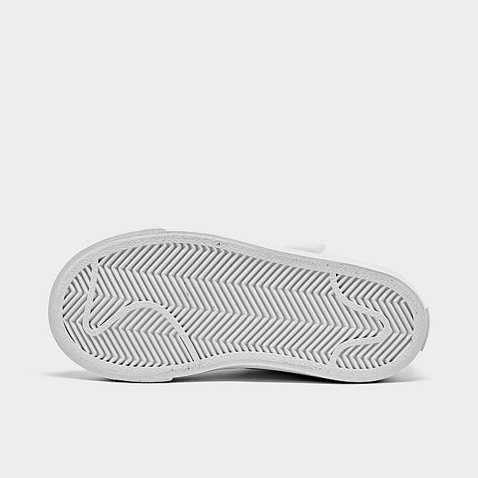 Bottom view of Kids' Toddler Nike Court Legacy Casual Shoes in White/White Click to zoom