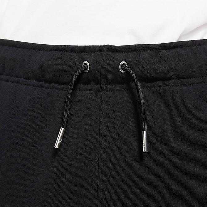 On Model 6 view of Men's Jordan Essentials Fleece Shorts in Black/Sail Click to zoom