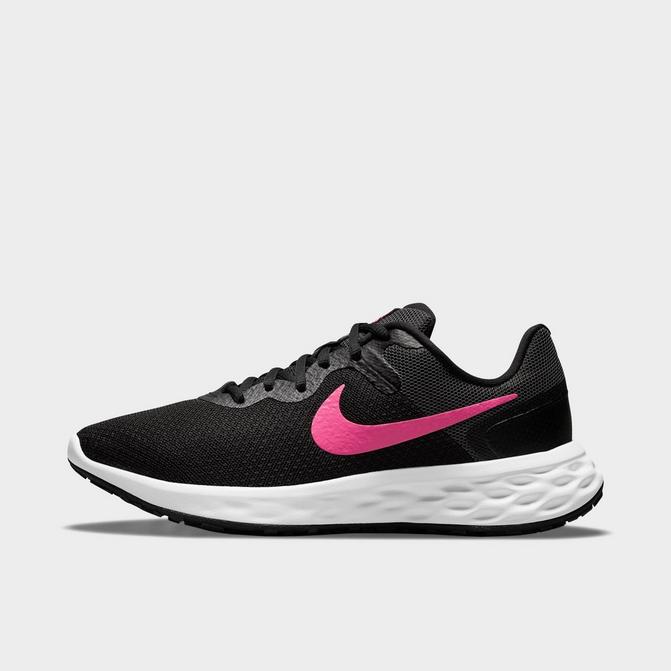 Finish line womens nike running shoes hotsell