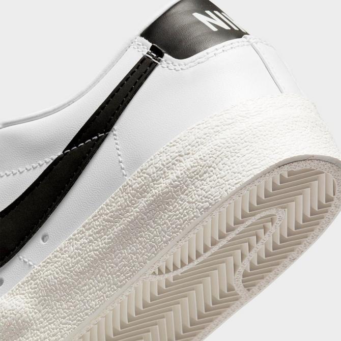 Women's Nike Blazer Low '77 Casual Shoes| Finish Line