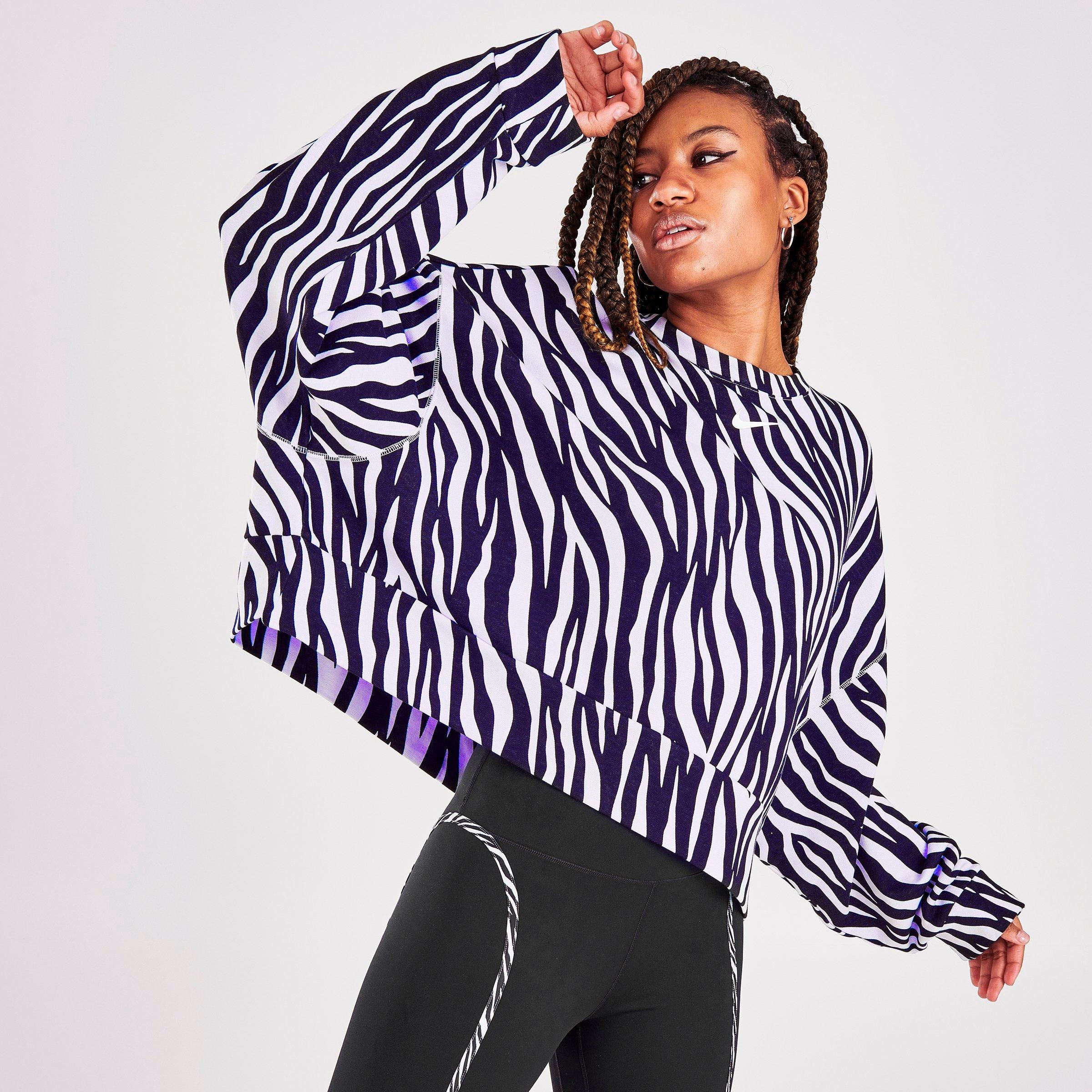 Nike Sportswear Icon Clash Animal Print Crewneck 3760.0 Sneaks.kg
