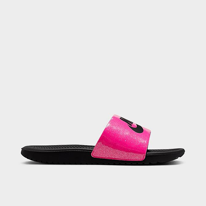 Three Quarter view of Girls' Little Kids' Nike Kawa SE Slide Sandals in Very Berry/Black Click to zoom
