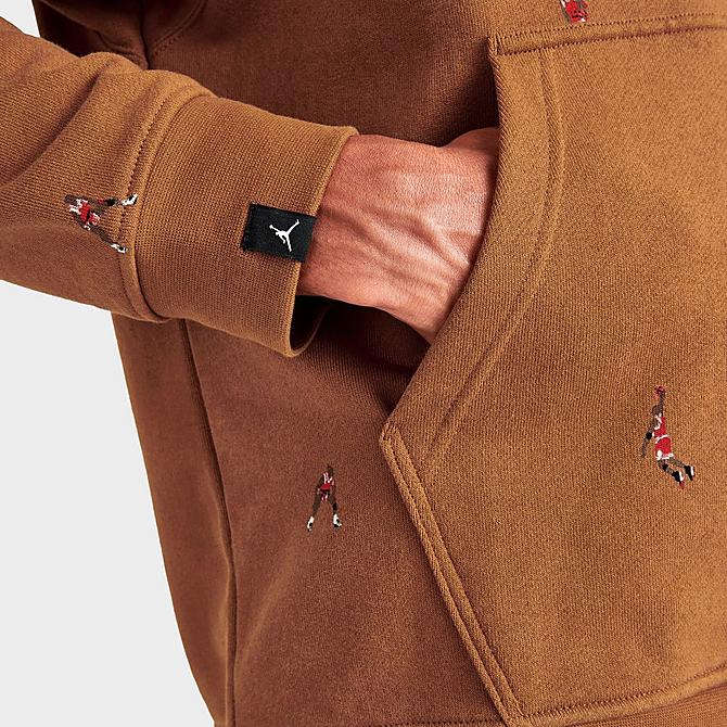 On Model 6 view of Men's Jordan Essentials Fleece Pullover Hoodie in Desert Bronze Click to zoom