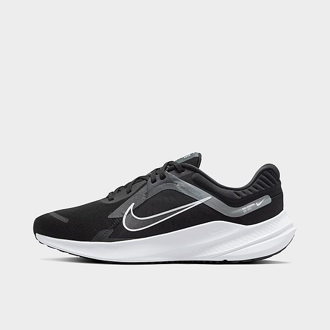 Right view of Men's Nike Quest 5 Road Running Shoes in Black/Smoke Grey/Dark Smoke Grey/White Click to zoom