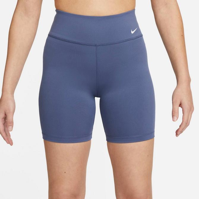 Nike 7 bike online shorts