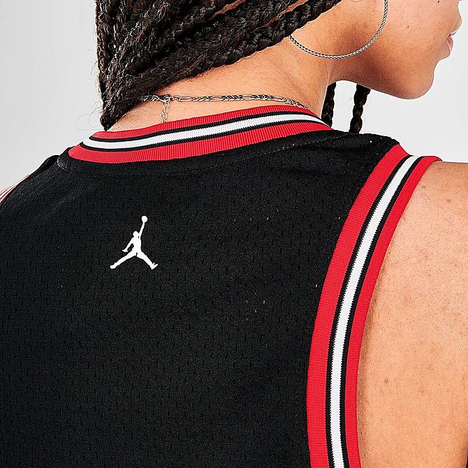 On Model 6 view of Women's Jordan Essential Basketball Jersey in Black Click to zoom