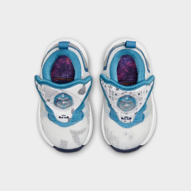 Baby nike lebron clearance shoes