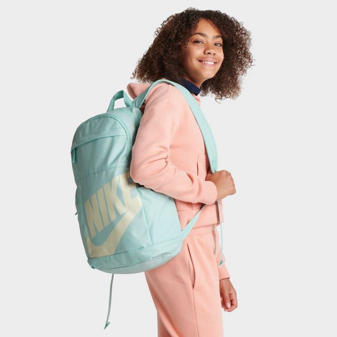 parrilla pueblo muestra Nike Elemental Backpack (21L)| Finish Line