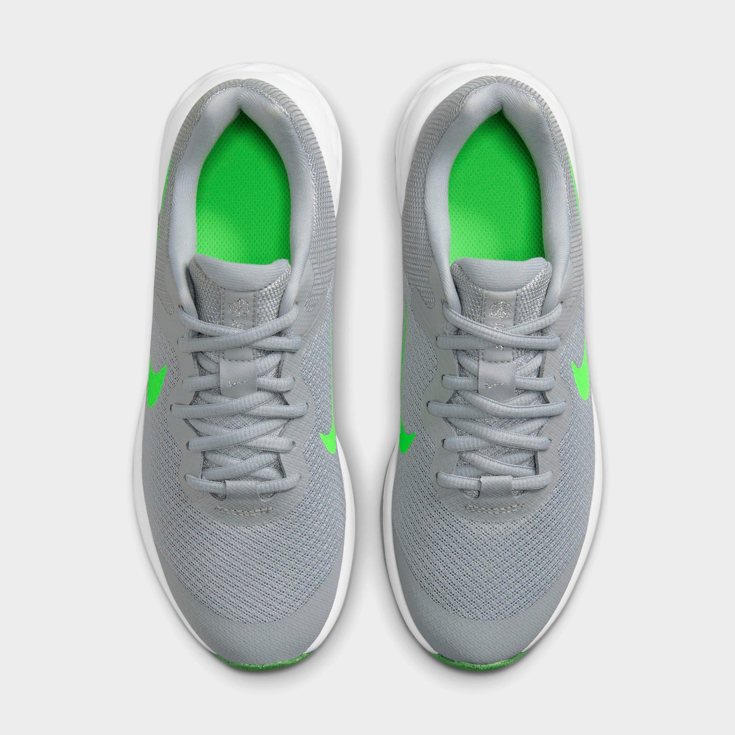 nike revolution green