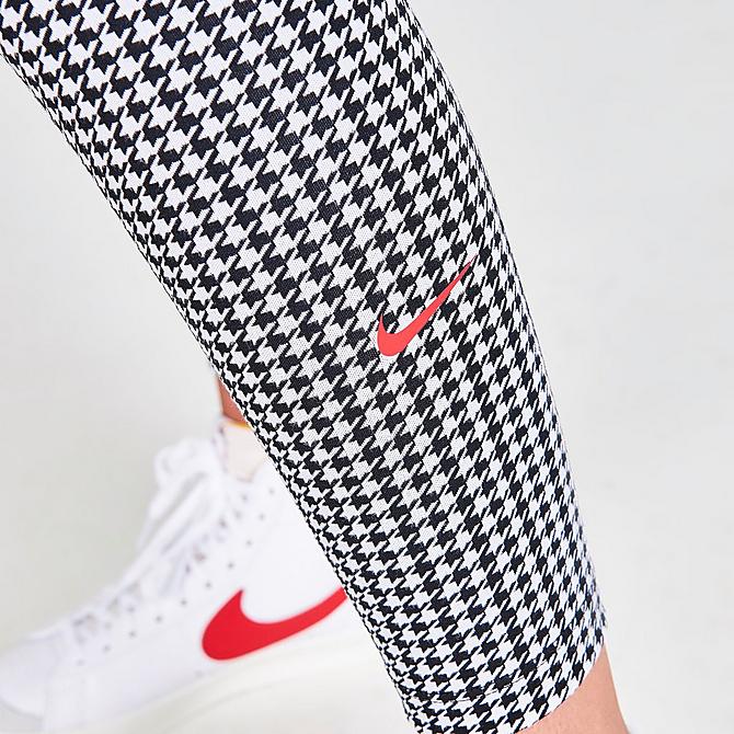 On Model 6 view of Women's Nike Dri-FIT One Icon Clash Mid-Rise Cropped Printed Leggings in White/Black/Chile Red Click to zoom