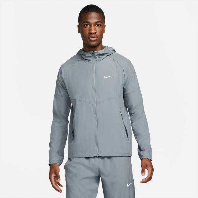 Nike windbreaker finish line sale