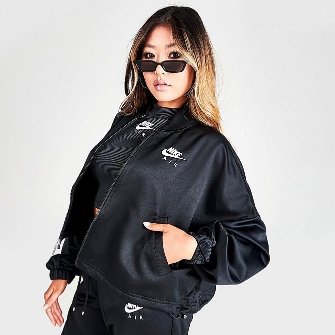 Front view of Women's Nike Sportswear Air Woven Cropped Jacket in Black/White Click to zoom
