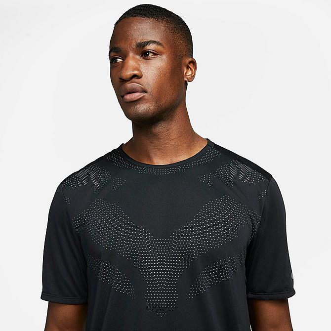 Back Right view of Men's Nike Dri-FIT Run Division Rise 365 Recycled Short-Sleeve Running T-Shirt in Black Click to zoom