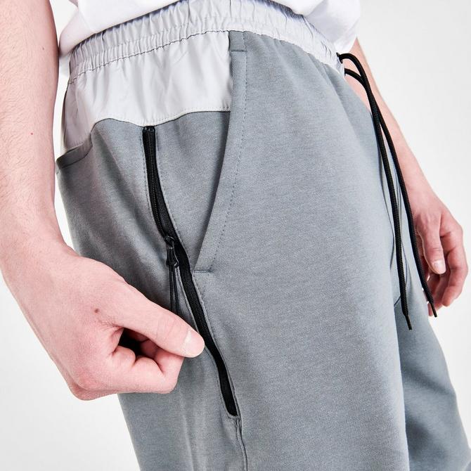 nike sportswear tech essentials 