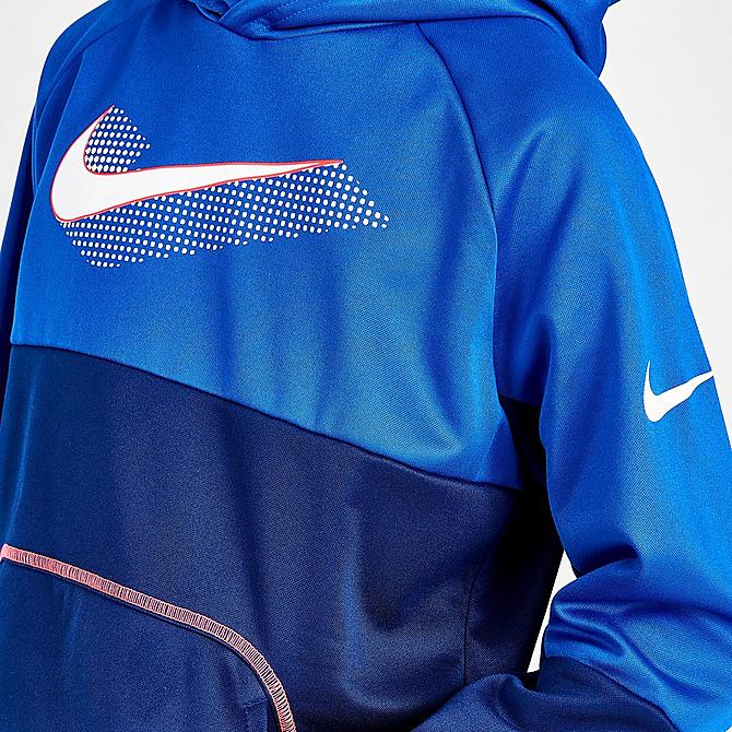 On Model 5 view of Boys' Nike Therma-FIT Graphic Pullover Training Hoodie Click to zoom